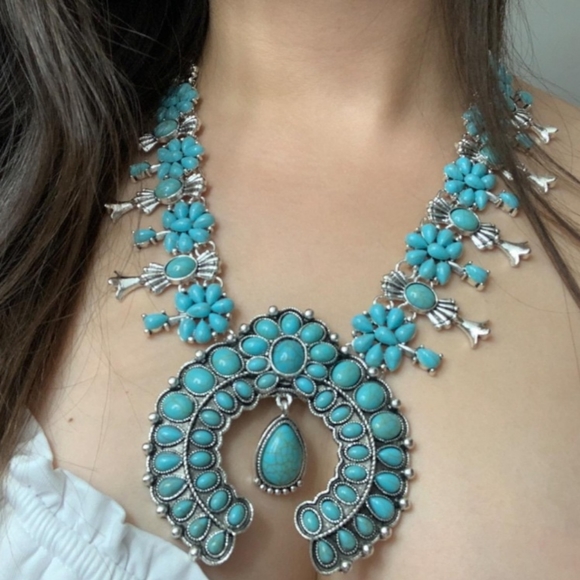 New Simulated turqouise squash Blossom Necklace - Picture 7 of 10